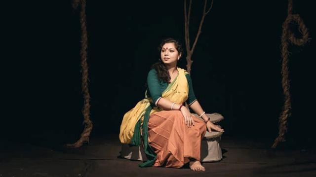 রাজারবাগের বরদেশ্বরী কালীমাতা মন্দির প্রাঙ্গণে  ষষ্ঠীতে শুরু হলো ‘শারদীয় নাট্যোৎসব’