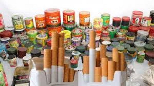 তামাকপণ্যের বড় ঝুঁকিতে দেশ