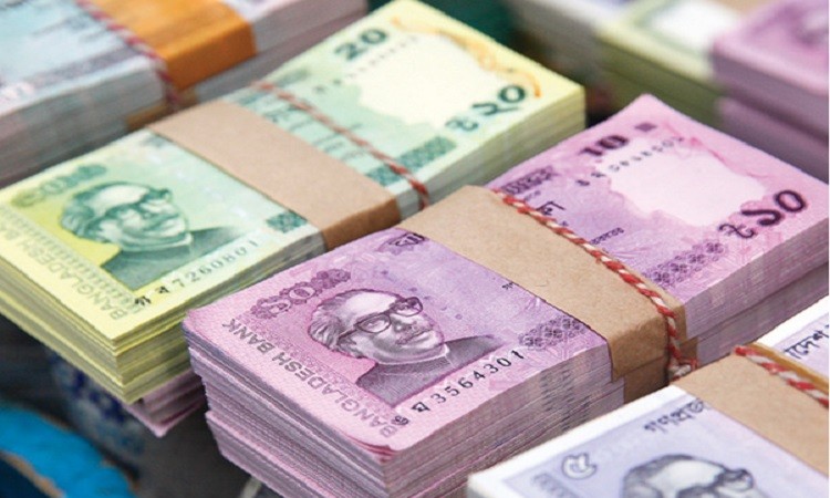 করোনাকালে ৭৬ শতাংশ পরিবারের আয় কমেছে