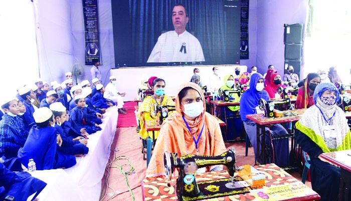 সাবের হোসেন চৌধুরী : ১৫ আগস্ট পৃথিবীর ইতিহাসের নির্মম হত্যাকাণ্ড