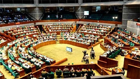 কৃষি জমি সংরক্ষণে বেসরকারি বিল সংসদে উত্থাপন