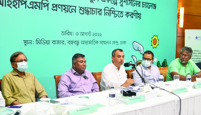 সাবের হোসেন চৌধুরী : বিদ্যুৎ জ্বালানি খাতে প্রয়োজন আধুনিক নীতিমালা