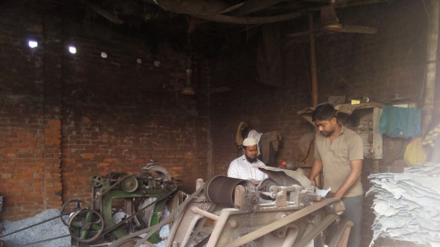 পরিবেশগত ছাড়পত্রের আবেদন করেনি এমন ট্যানারি বন্ধের সিদ্ধান্ত