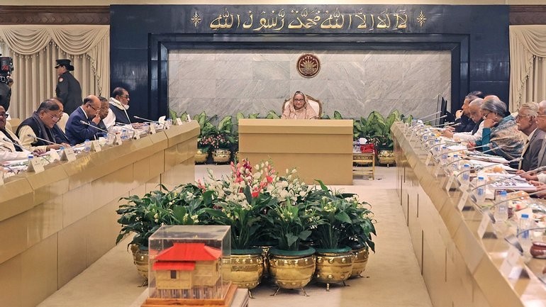 প্রথম কার্যদিবসে মন্ত্রী-প্রতিমন্ত্রীরা যা শোনালেন