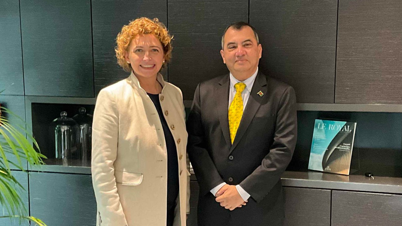 বাংলাদেশ ও ইউরোপীয় বিনিয়োগ ব্যাংক সহযোগিতা জোরদার করবে